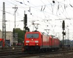 185 271-4 und 185 253-2 beide von Railion rangiern in Aachen-West bei Wolken am 28.4.2013.