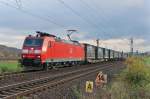 Am 10.November 2013 durchquerte DBSR 185 103 mit einem KLV-Zug den Bahnhof Godenau in Richtung Hannover.