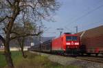 185 195 konnte mit ihrem leeren Gefco Autozug am 9.4.15 in Karlstadt aufgenommen werden.