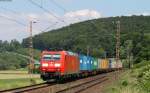 185 081-7 mit einem Containerzug bei Einbeck 12.6.15