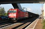 Am 02.10.2014 fuhr 185 295-3 noch mit alten Railion Logistics Logos und einem Kurzen Redbull-Zug (Bremerhaven - Bludenz) durch Orschweier gen Süden.