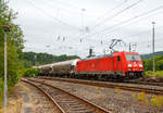 
Die 185 245-8 (91 80 6185 245-8 D-DB) der DB Cargo Deutschland AG fährt am 16.07.2016 mit einem gemischtem Güterzug durch Betzdorf(Sieg) in Richtung Siegen.