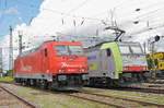 Lok 185 620-1 und die Re 486 505-1 stehen beim Badischen Bahnhof nebeneinander. Die Aufnahme stammt vom 06.06.2017.
