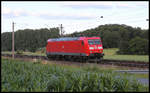 Solo ist hier DB 185067-6 mit hoher Geschwindigkeit bei Tecklenburg Ledde am 12.07.2020 um 19.39 Uhr in Richtung Rheine unterwegs.