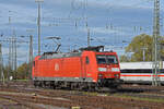 DB Lok 185 137-7 durchfährt am 07.11.2022 solo den badischen Bahnhof.