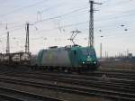 Rail4Chem 185-CL 007 mit einem Zug der Firma Bertschi AG Drrensch