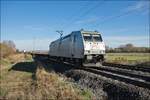 185 539-4 mit einen Containerzug am 06.11.2018 bei Obernjesa zu sehen.