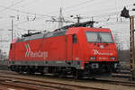 Lok 185 582-4 steht auf einem Nebengleis beim badischen Bahnhof. Die Aufnahme stammt vom 11.01.2019.