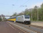 185 690-5 mit einem ARS-Autotranportzug, der teilweise schon aus neuen Wagen besteht in Richtung Norden. Aufgenommen in Eichenberg am 08.05.2013.