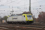 Lok 186 151-7 durchfährt den badischen Bahnhof. Die Aufnahme stammt vom 21.11.2018.