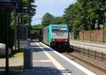 186 207 von der Rurtalbahn-Cargo kommt mit einem Autoleerzug aus Belgien nach Passau und kommt aus Richtung Aachen-West,Aachen-Schanz,Aachen-Hbf,Aachen-Rothe-Erde und fährt durch Aachen-Eilendorf