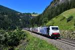 186 440 + 185 666 mit TEC 43823 am 29.06.2019 bei St. Jodok am Brenner.