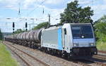 Lotos Kolej Sp. z o.o., Gdańsk [PL] mit der Railpool Lok  E 186 146-7  [NVR-Nummer: 91 80 6186 146-7 D-Rpool] und Kesselwagenzug am 30.06.20 Bf. Saarmund.