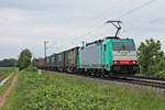 Mit dem  GTS -Containerzug DGS 43525 (Zeebrugge Ramskapelle - Piacenza) fuhr am späten Nachmittag des 14.05.2020 die ATLU/XRAIL E 186 209 südlich von Buggingen über die Rheintalbahn durchs Markgräflerland in Richtung Schweiz.