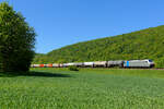 186 449 Railpool/Lineas mit einem gemischten Güterzug bei Wernfeld Richtung Gemünden, 07.05.2020