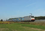 Schutterwald - 01/10/2021 : Railpool 186 499 mit einem LKW Walter KLV fährt in Richtung Süden.