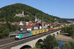 186 209 von  LINEAS  mit einem Containerzug am 8.. August 2022 in Gemünden am Main.