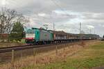 186 130 der Captrain führte am 26.02.23 einen Ganzzug Schiebewandwagen durch Radis Richtung Bitterfeld.