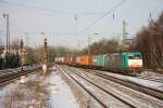 Cobra 2822 (186 214) am 16.02.2010 bei der Einfahrt in den Viersener Gterbahnhof ber Gleis 6 des Bahnhofes.