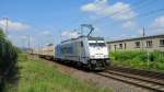 METRANS 186 289-5 kam am 8.8.2014 mit einem Containerzug in Cossebaude vorbei Richtung Dresden 