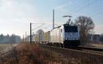 Die zuvor bei Lokomotion eingesetzte 186 437 fährt nun für Metrans Containerzüge. Am 13.02.16 rollt sie mit einem solchen durch Jeßnitz Richtung Dessau.  