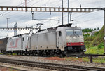 Doppeltraktion, mit den Loks 186 908-6 und 186 904-9, durchfahren den Bahnhof Pratteln. Die Aufnahme stammt vom 12.06.2016.