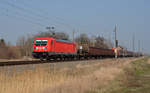 187 144 führte am 23.03.19 einen gemischten Güterzug durch Braschwitz Richtung Halle(S).