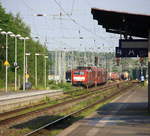189 079-7 und 189 071-4 beide von DB fahren  mit einem  Kohlenleerzug aus Duisburg(D) nach Rotterdam(NL)  und fahren in Richtung Venlo(NL).