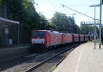 189 025-0 und 189 042-5 beide von DB kommen als Umleiter aus Richtung Köln,Grevenbroich mit einem Erzleerzug aus Dillingen(an der Saar) nach Rotterdam(NL) und fuhren durch Rheydt-Hbf und fuhren