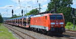 DB Cargo AG [D] mit  189 062-3  [NVR-Nummer: 91 80 6189 062-3 D-DB] und PKW-Transportzug am 15.06.20 Bf. Saarmund.