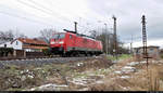 Nach knapp zwei Stunden Standzeit darf die im Nachschuss aufgenommene 189 008-6 (Siemens ES64F4) nun vom Betriebsbahnhof Holleben zu den Buna-Werken fahren.