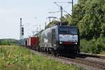 ES 64 F4-998 der ERS Railways mit einem Containerzug in Bonn-Oberkassel am 26.06.2010