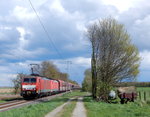 Am 17.4 kam 189 032 mit einer weiteren 189er mit dem Leerzug aus Dillingen zurück und fuhren weiter in die Niederlande. In einigen Minuten erreichen sie Venlo.

Boisheim 17.04.2016