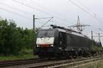 # Ratingen-Lintorf 4
Die 189 210 der MRCE mit einem Güterzug aus Süden kommend durch Ratingen-Lintorf in Richtung Duisburg.

Ratingen-Lintorf
02.06.2018