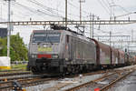 Lok 189 994-7  Novelis  durchfährt den Bahnhof Pratteln. Die Aufnahme stammt vom 27.05.2019.