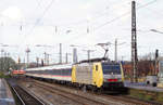 Rail Traction Company  ES 64 F4-002 mit einem Advents-Verstärker-RE // Köln Messe / Deutz // 14.