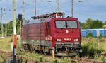 PRESS mit ihrer  189 800-6  [NVR-Nummer: 91 80 6189 800-6 D-PRESS] in der Abendsonne am 27.05.24 Stendal Hbf.