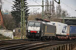 D-DISPO 189 282-7 (ES 64 F4-282) fuhr am 09.02.25 mit ihrem KLV-Güterzug in Richtung des Lübecker Hbf.