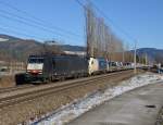 Am Sonntag den 09.12.2012 war der sonntgliche  Puch-G Zug  49888 mit der 189 841 (ES 64 F4-841) und der kalten WLC 1216 953 bespannt und wurde von mir in Waltenbach bei Niklasdorf fotografisch festgehalten.