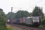 MRCE Dispolok/DB Schenker Rail ES 64 F4-843 am 25.7.13 mit einem Containerzug in Hamburg-Moorburg