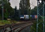 189-281 mit Werbung für Bayernhafen auf den Sieken.....kommt mit einem Kastelzug in Rheydt Hbf durch gefahren in Richtung Mönchengladbach.