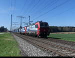 SBB - Loks 193 462- + 193 475 vor Güterzug unterwegs bei Lyssach am 05.04.2023