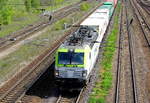 Am 07.05.2017 stand die 193 891-9  [Name: Michael] von CAPTRAIN in Stendal .