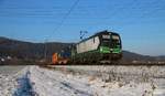 193 237 mit Containerzug in Fahrtrichtung Süden.