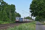 MRCE X4 E-863 (193 863), vermietet an boxXpress, mit Containerzug in Richtung Hannover (Dörverden, 24.05.18).