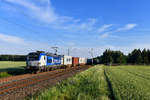 193 841 mit einem Containerzug am 23.05.2018 bei Rohrsen.