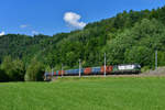 193 270 mit einem Stahlzug am 03.06.2017 bei Ingling.