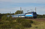 EuroCity auf dem Weg in Richtung Schwerin, mit dem Vectron 193 296-1 in Front.