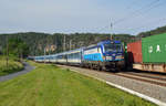 Am 09.06.19 führte 193 298 den EC 177 durch Strand Richtung Tschechien.