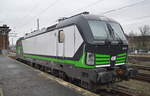 ELL - European Locomotive Leasing, Wien [A] mit  193 721  [NVR-Nummer: 91 80 6193 721-8 D-ELOC] stand schon einige Male im Bf.